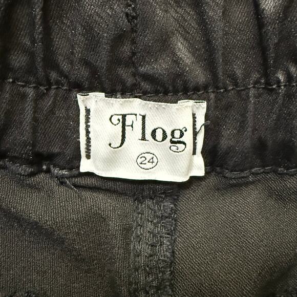 Bevy‎ Flog Shely Camo Pants - Picture 5 of 9